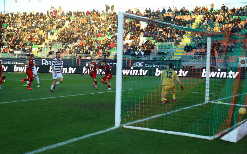 Casiraghi Gol vs Venezia